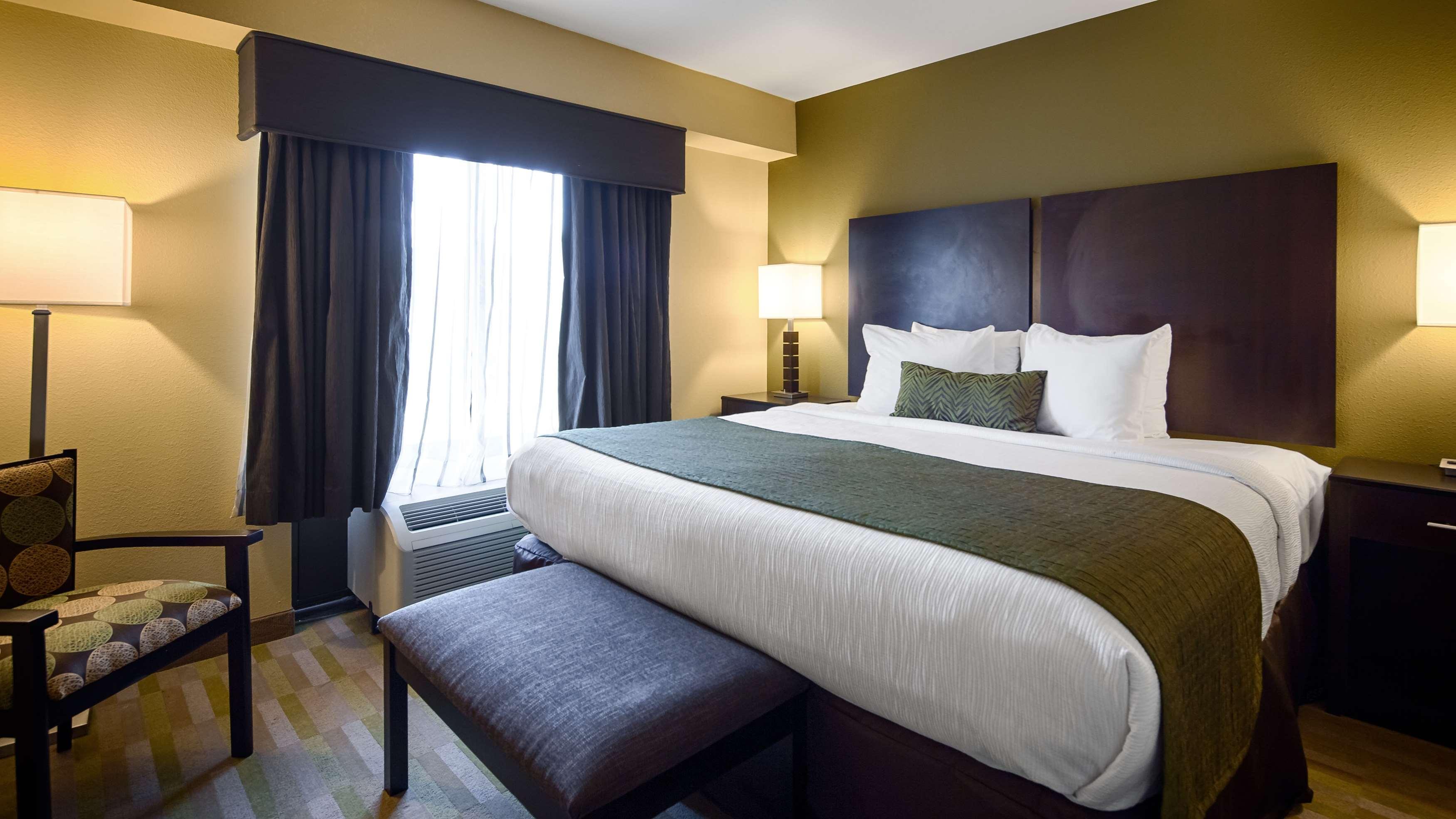 Best Western Plus Thornburg Inn & Suites Экстерьер фото