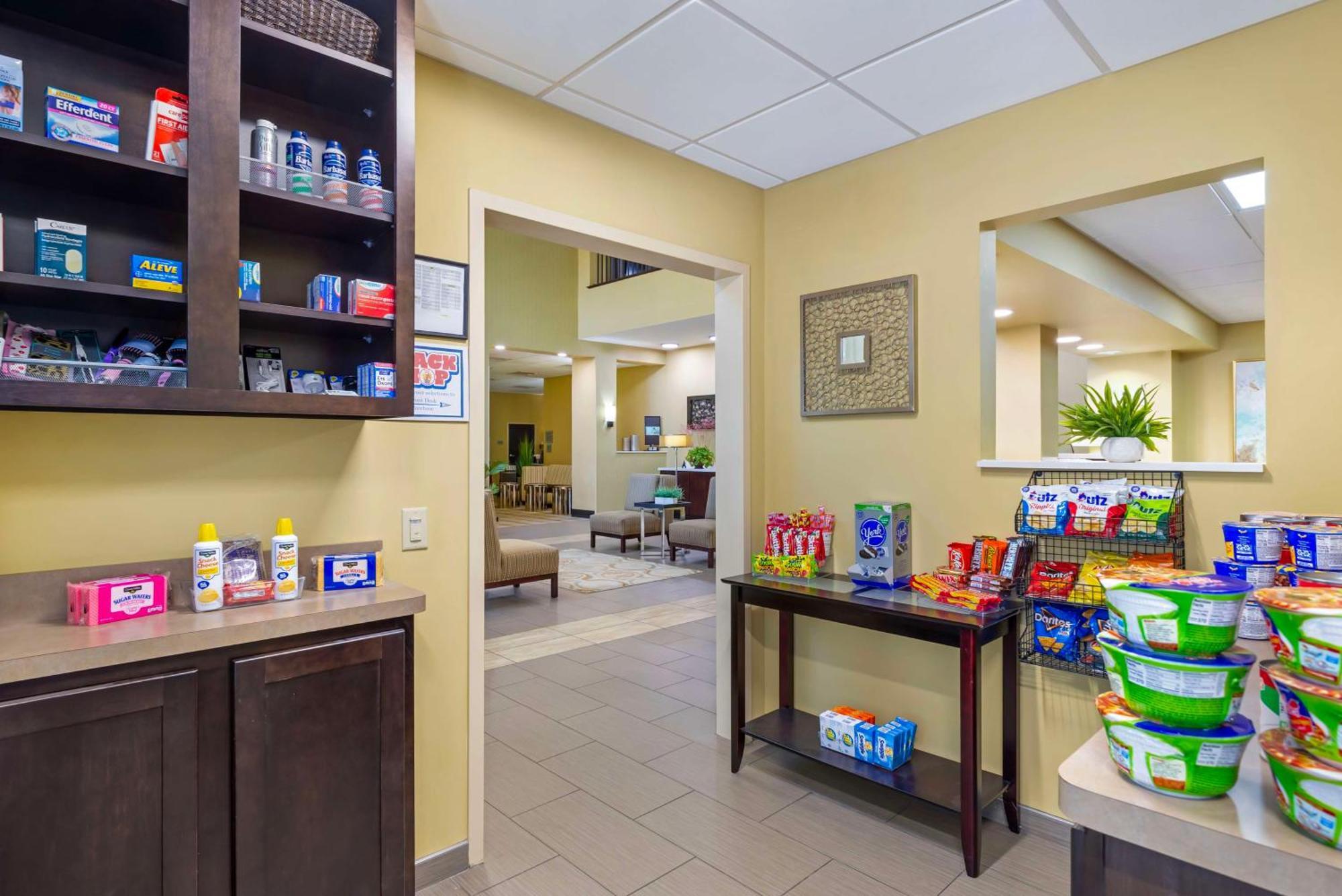 Best Western Plus Thornburg Inn & Suites Экстерьер фото