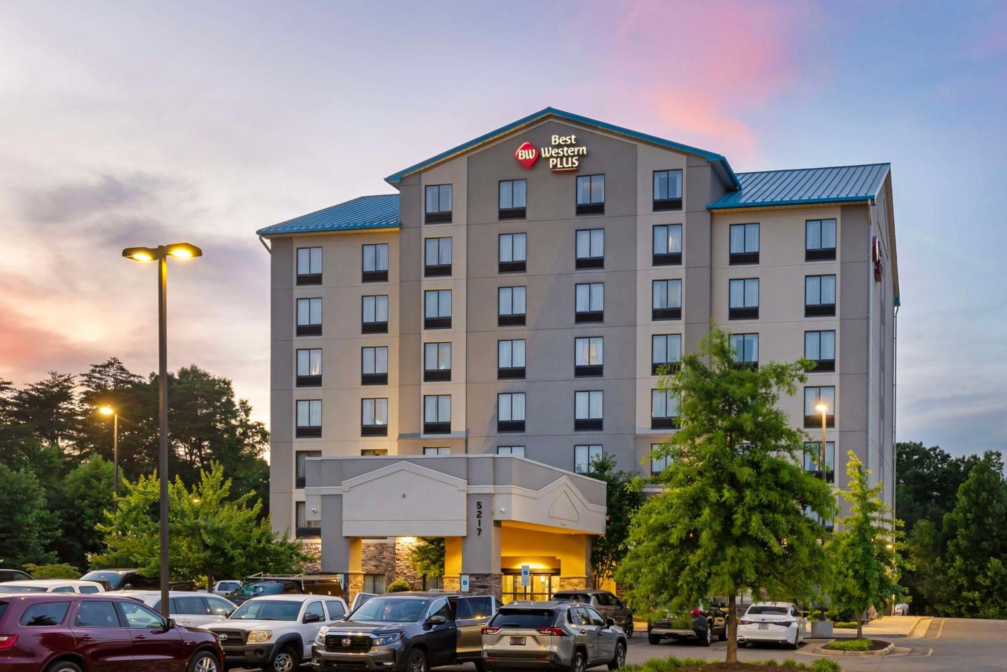 Best Western Plus Thornburg Inn & Suites Экстерьер фото